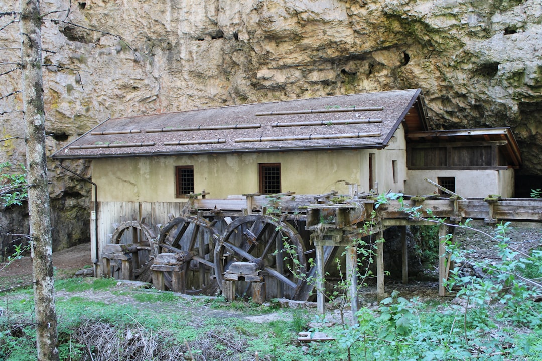 Slot Dana DV188: Peluang Menang dengan Kemudahan dan Keamanan